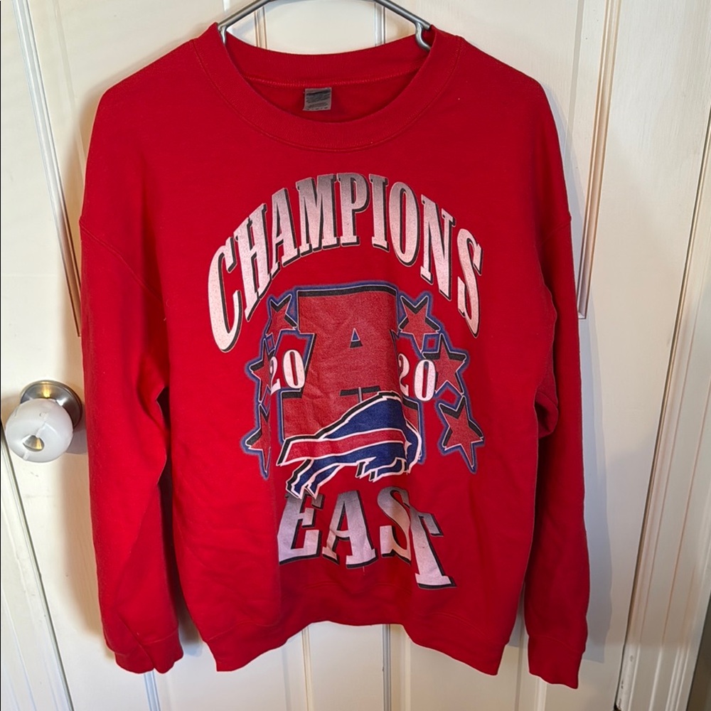 Red Buffalo bills afc east Champions Sweatshirt size medium